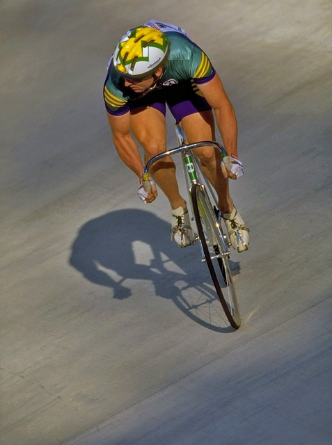 谈判桌上找 谈判桌上找